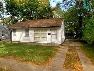 1st image of 10050 Albany St