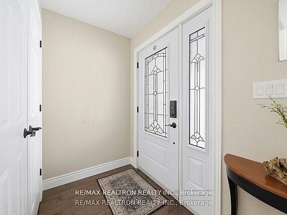 5th image of 43 King St