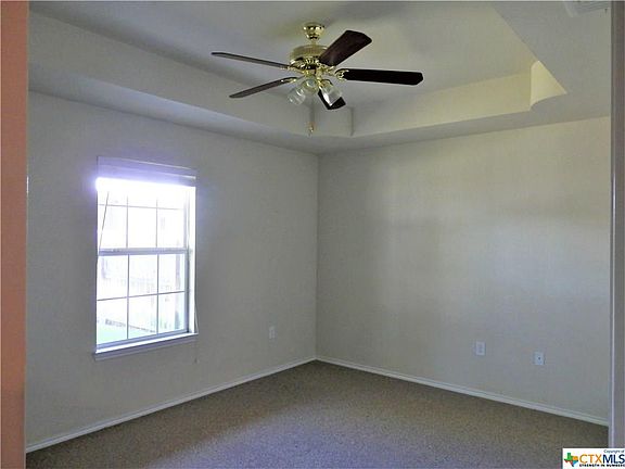 5th image of 1031 Helen Dr #B