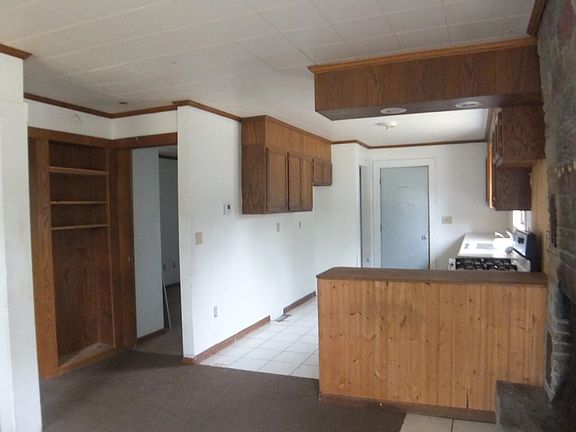 5th image of 4815 Parkside Ave