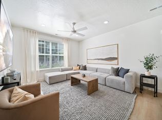 95 W Silver Springs Dr #95, Vineyard, UT 84059
