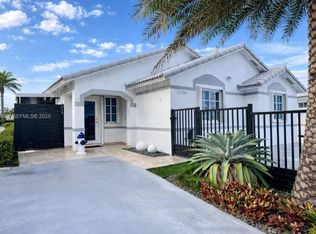 Aristotle Sub Phase Iv, Miami, FL 33177