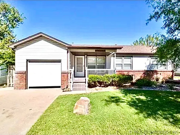 5813 E 20th St, Tulsa, OK 74112