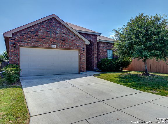 4th image of 3931 Grissom Grv