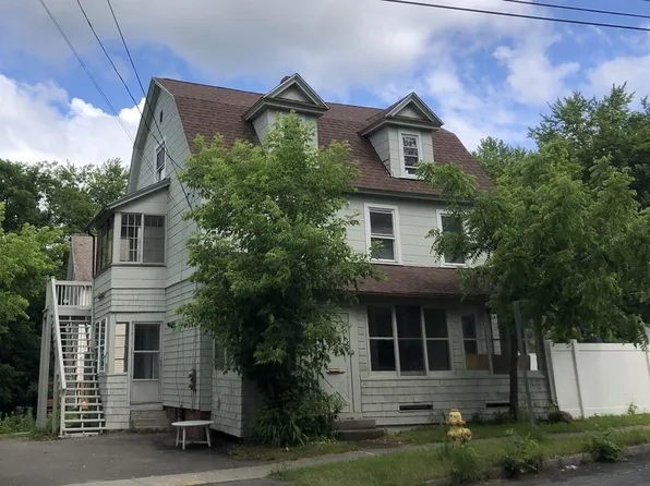2 Solon St, Greenfield, MA 01301