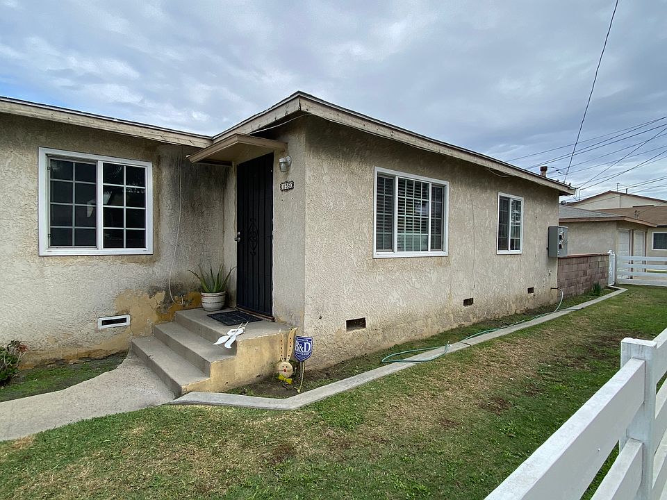 1st image of 11558 Downey Ave #A