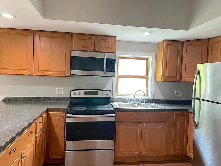 60 Washington St #60.5 — Photo 7