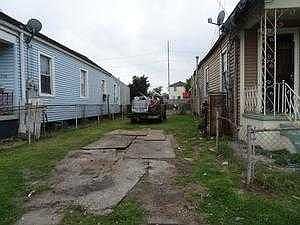5th image of 2710 Saint Anthony St