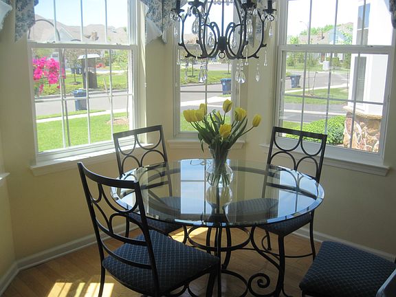         Dinette