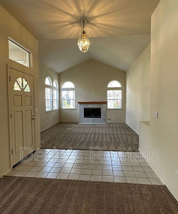 1715 Zinfandel Dr, Petaluma, CA 94954 Zillow