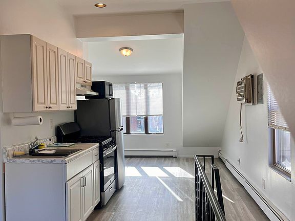 3rd image of 21-46 73rd St Floor 2