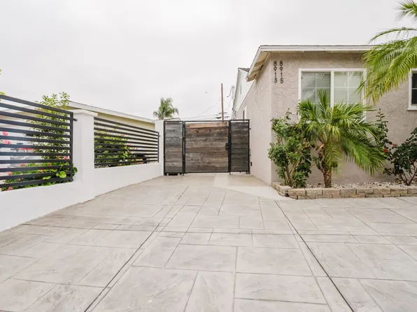 8915 Wakefield Ave, Panorama City, CA 91402