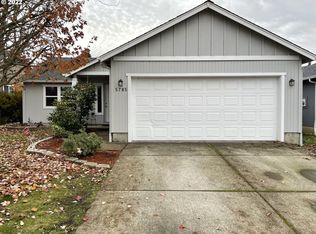 5785 Pumice Pl, Springfield, OR 97478