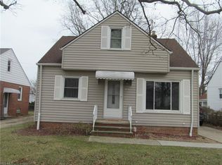 275 E 324th St, Willowick, OH