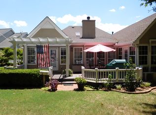 335 Fairway Ct, Newnan, GA 30265