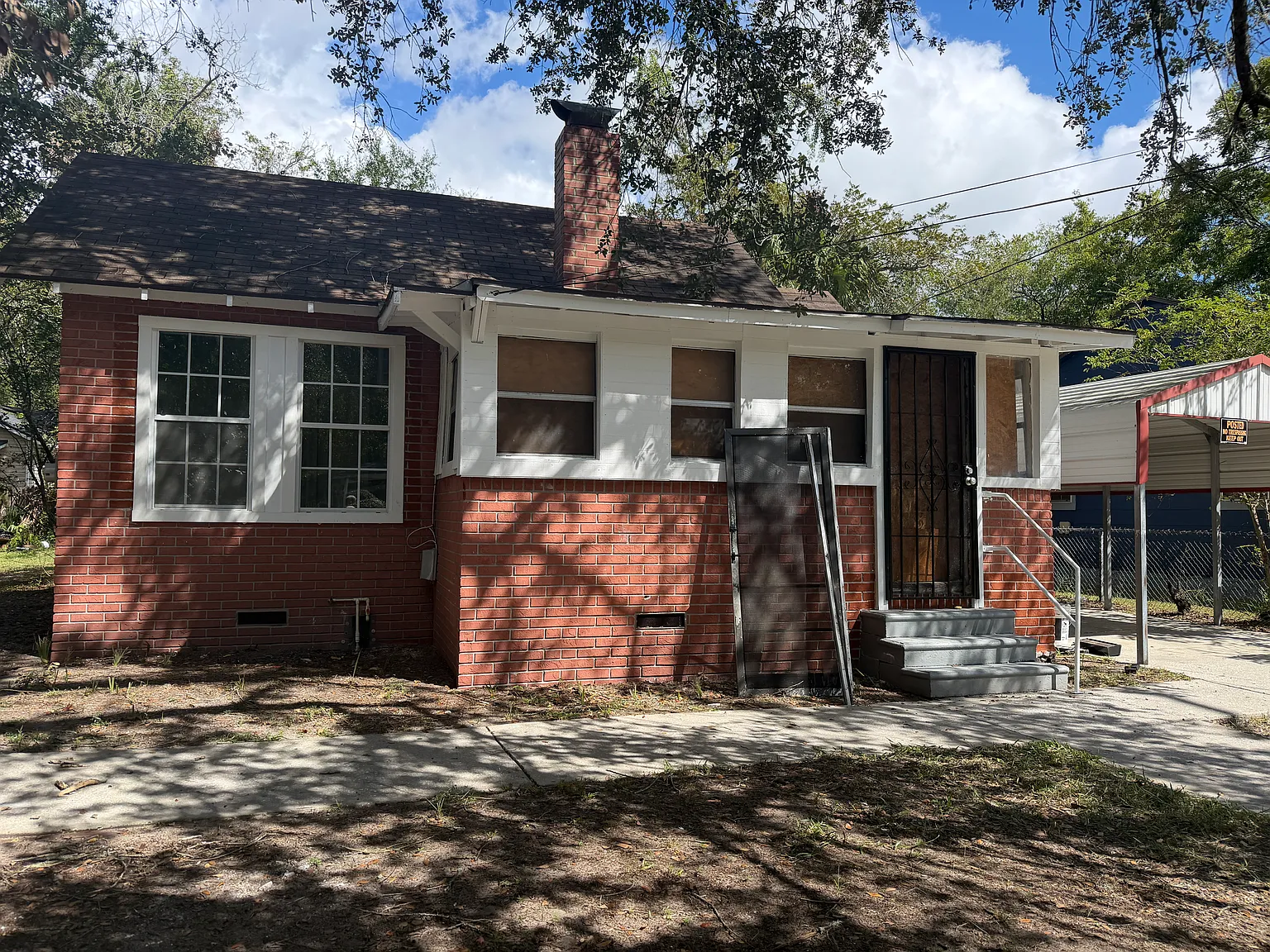 3 bed, 1116 sqft, $1,450 — Photo 1