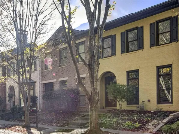 1635 Ridenour Pkwy NW, Kennesaw, GA 30152