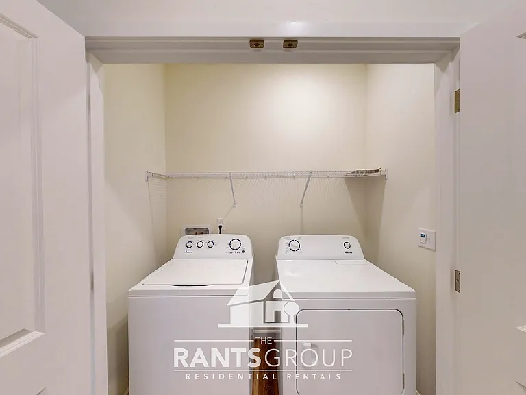 Forest Park Townhomes — Photo 74