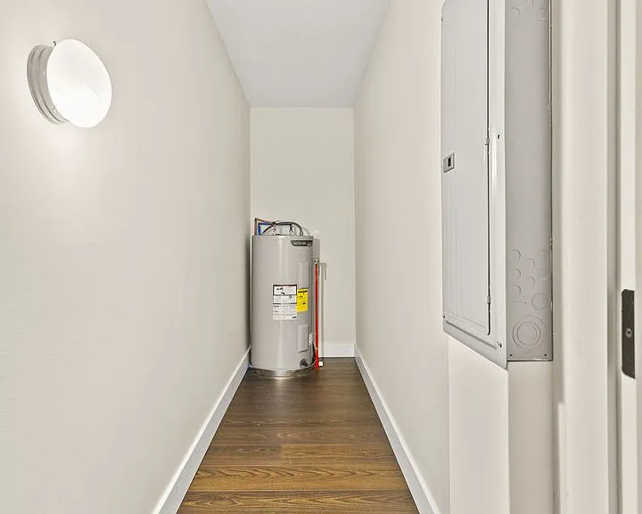 105 Bishop Hollow Rd — Photo 23