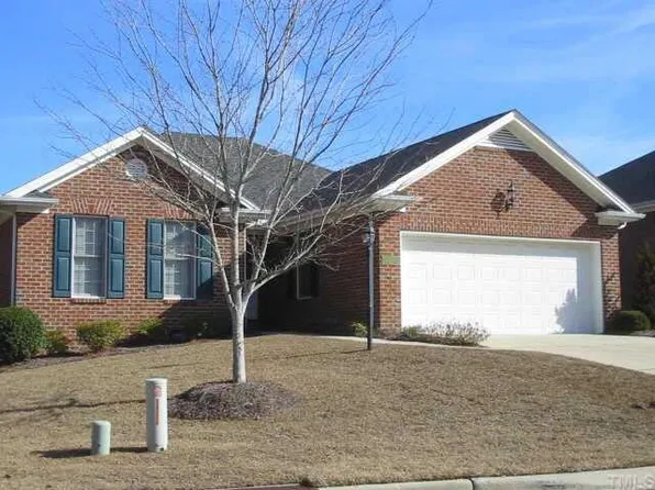 304 Jonquil Ct, Fuquay Varina, NC 27526