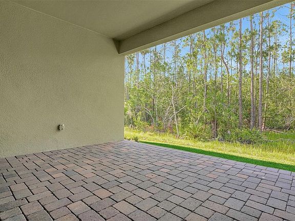 4th image of 14285 Crest Palm Ave