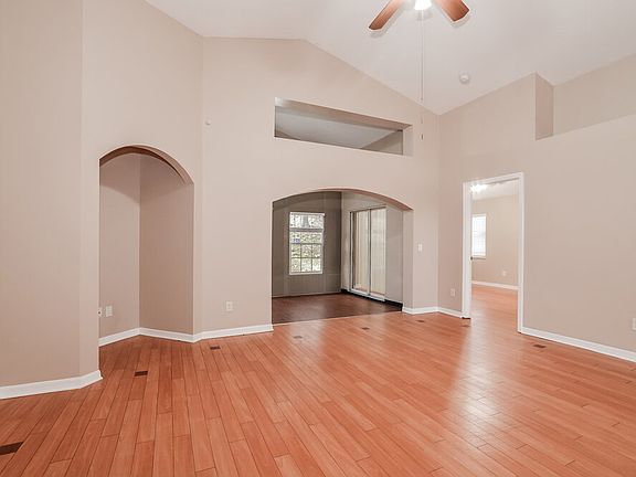 4th image of 10500 Mira Lago Ln