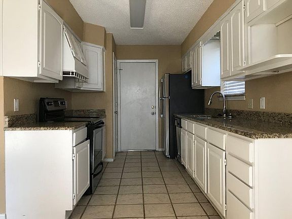 4th image of 6417 Twin Spruce Ct