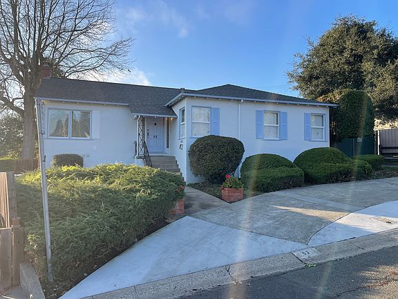 2nd image of 53 N Camino Alto