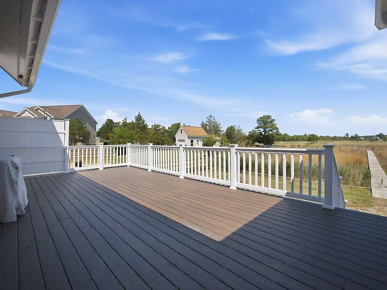 20B Freeman Dr — Photo 37