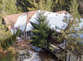 8414 S Hill Rd, Marengo, IL 60152