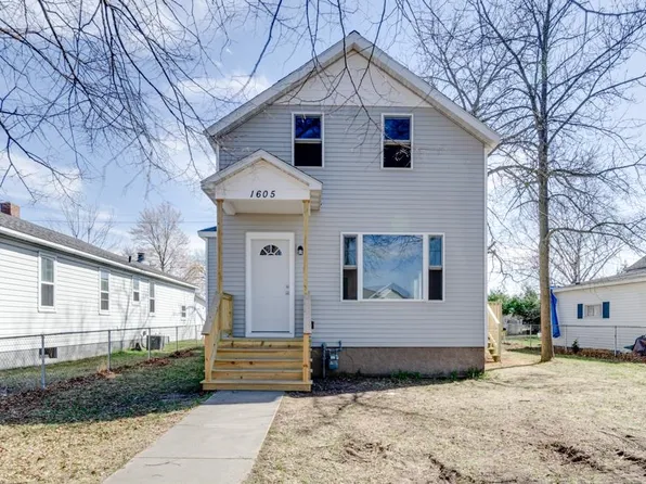 1605 Parnell St, Marinette, WI 54143