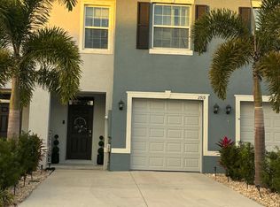 2919 Newbern Banks Dr, Bradenton, FL 34208