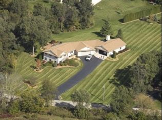 8662 N Clear Lake Rd, Milton, WI 53563