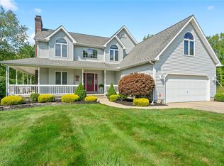 4076 Shallow Creek Dr, Struthers, OH 44471