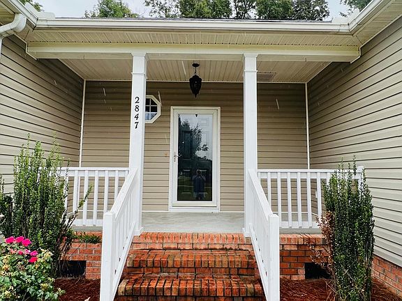 2nd image of 2847 Elizabeth Edwards Court