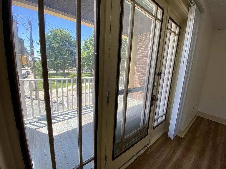610 Union St #202 — Photo 24