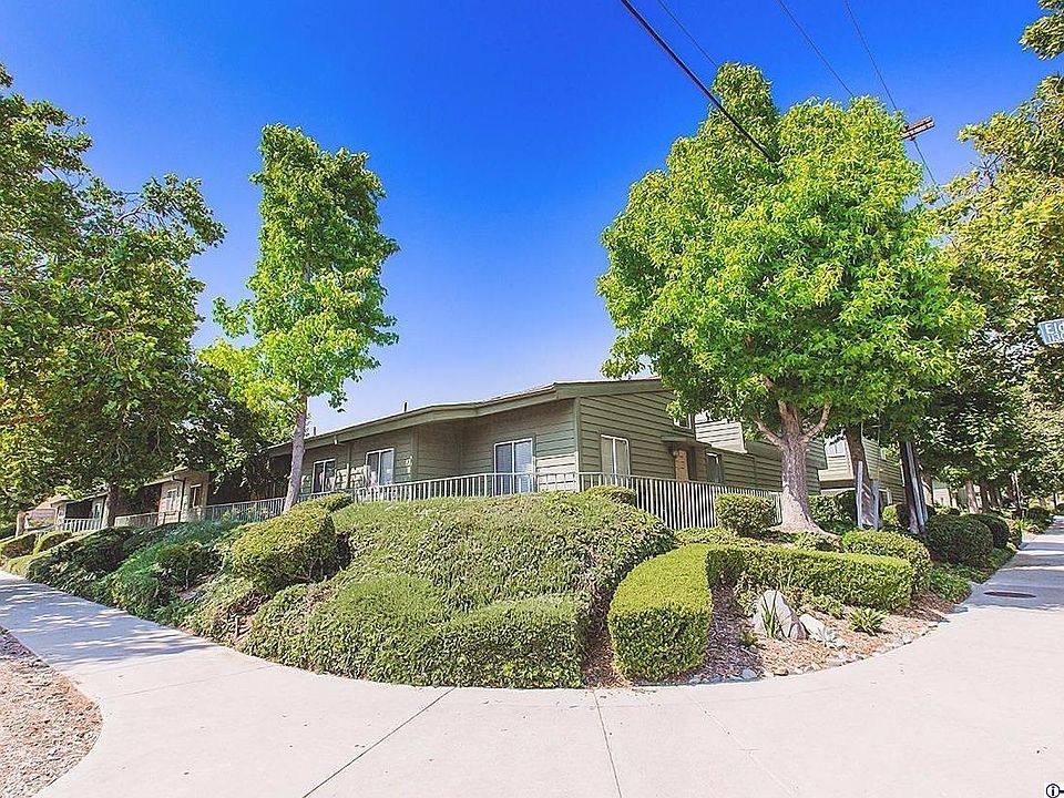 2nd image of 11377 Osborne Pl Unit 7
