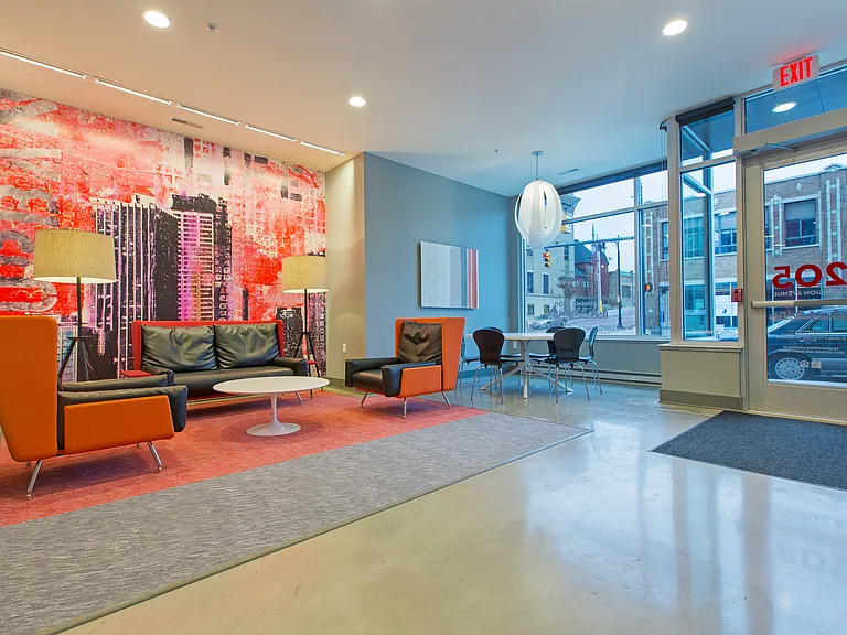205 South Division Apartments — Photo 10