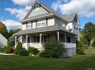52 Mohawk Trl, Pawling, NY 12564