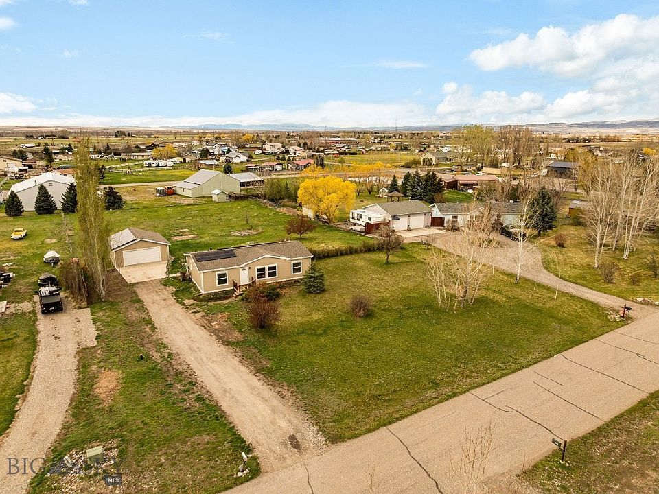 1st image of 205 Tracy Ann Dr
