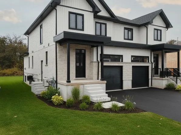 139 Pugh St, Perth East, ON N0K 1M0