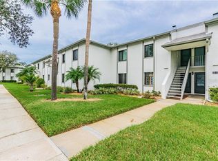 106 Cypress Ct, Oldsmar, FL 34677
