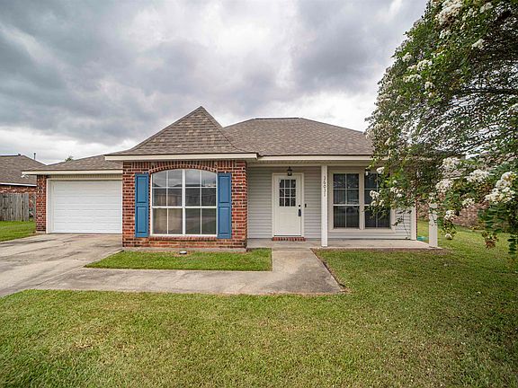 5th image of 36031 Portsmouth Dr