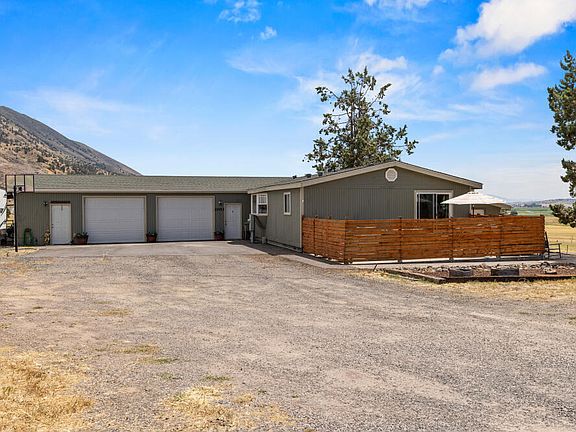 3rd image of 11453 Hill Rd