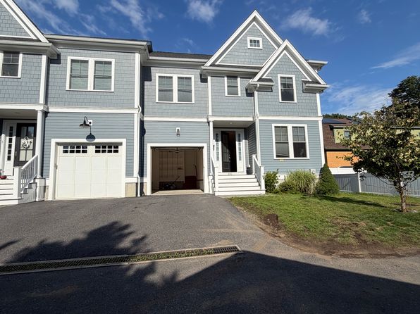 896 Chestnut St Unit 2