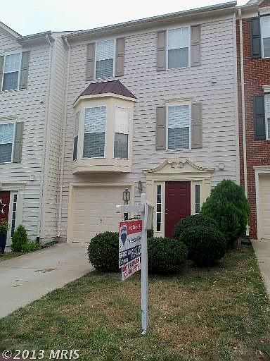 1st image of 8072 Horseshoe Cottage Cir