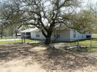 970 Lee Rd, Bastrop, TX 78602