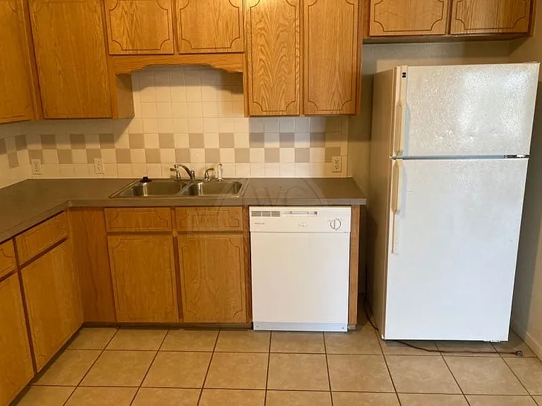 1617 Yuma Trl — Photo 16