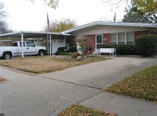 2011 Mather St, Irving, TX 75061