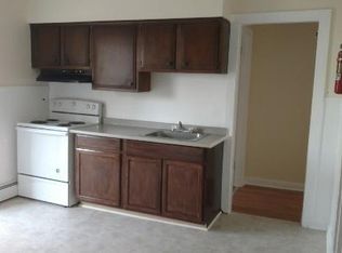 101 W High St #1, East Hampton, CT 06424